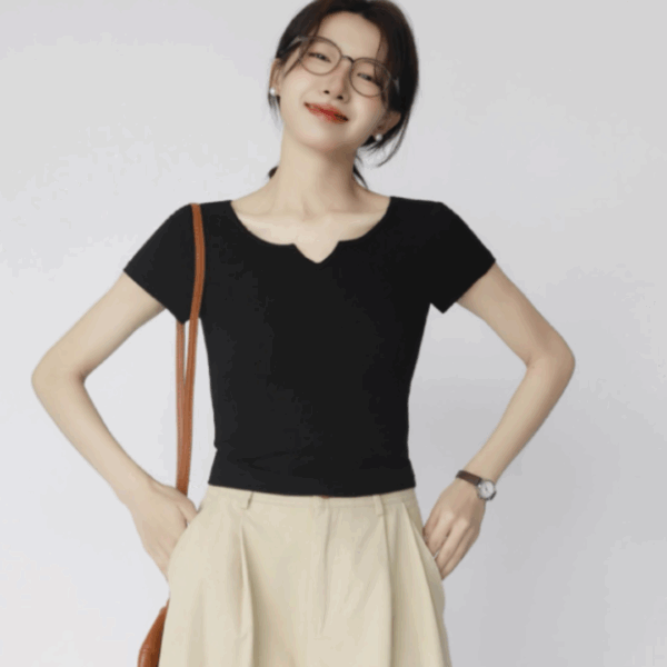 短版設計胸墊上衣